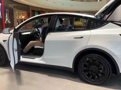 -TESLA 特斯拉(广州天环广场体验店)