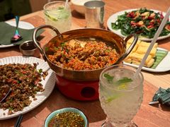 -浩海火燒雲傣家菜(芮欧百货店)