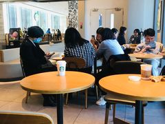 大堂-星巴克(杭州大厦C座店)