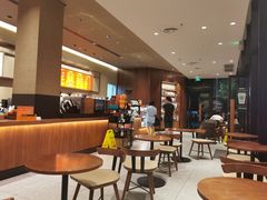 用餐区-星巴克(深圳欢乐颂店)