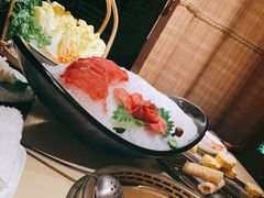 -余欢领鲜火锅(新街口店)