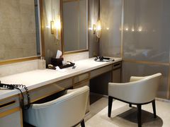 -成都华尔道夫酒店游泳池