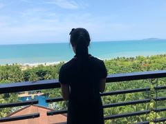 -三亚湾海居铂尔曼度假酒店