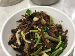 -红色湘菜馆(春风店)