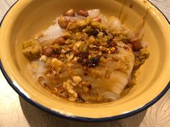 刮凉粉-东排食堂长沙小吃大排档(五一广场店)