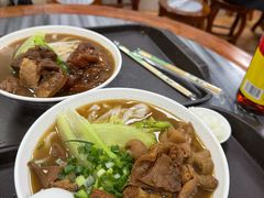 牛腩汤河-珍珍小食店(西华路店)