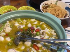 -重庆鸡公煲·青锅花椒鱼(牡丹江路店)