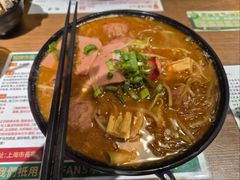 -肥汁米蘭香港米线(定西路店)