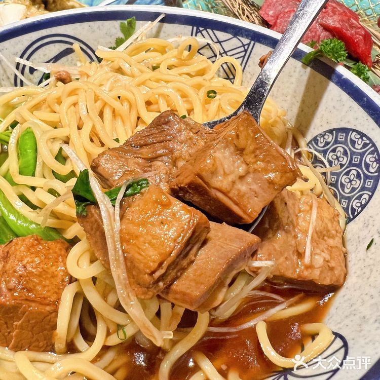 私密性强，个个都是包间，约会走起[爱心]