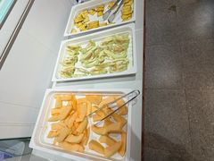 -言玖鲜火锅串串披萨自助(益田假日店)