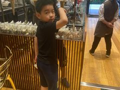 -VENCHI 闻绮(上海佛罗伦萨小镇店)