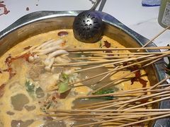 -佰人王串串香火锅(洋珠巷店)