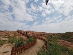 -波浪谷
