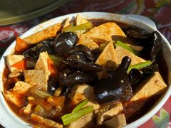 -何适山庄(水长城P2停车场店)