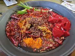 -黄潇洒老火锅(九眼桥宏济巷店)