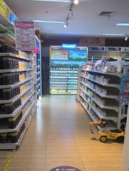 -孩子王(奥克斯广场店)