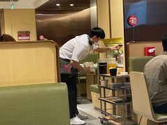 -海底捞火锅(宇飞大厦店)