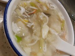 -谊荣海鲜大牌档(石湖店)