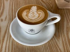 -ZING COFFEE 镜咖啡