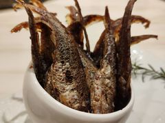 烤子鱼-梅龙镇酒家(南京西路总店)