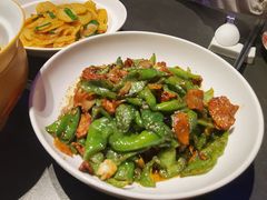 土辣椒肉炒肉-知楚•精致湖北菜(武商MALL店)