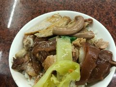 -猪脚洪隆江猪脚饭