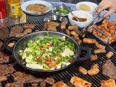 -小辣椒火盆烧烤(温泉南街店)