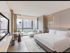 -中山利和希尔顿酒店