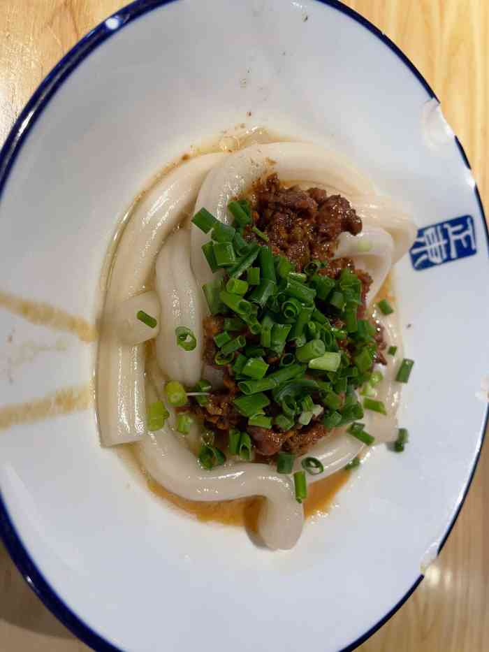 正东担担面(解放碑总店)-"偶然一次从国泰苹果店买东西出来发现了这家