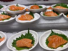 -雍容荟活帝王蟹活龙虾自助(苏宁旗舰店)
