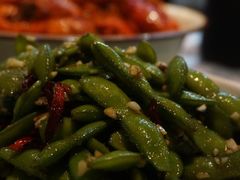 秘制毛豆-霄汉牛三鲜湖北砂锅菜(万松园2店)