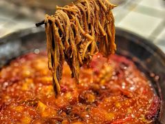 -扎起市井老火锅(乐山总店)