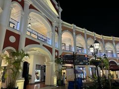 -佛罗伦萨小镇广佛名品奥特莱斯(疏港路店)