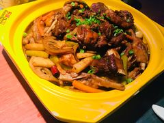 -多嘴超级肉蟹煲(杉杉国潮主题店)