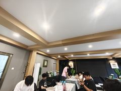 -里堂派对·独栋团建聚会小院轰趴馆(三圣乡店)