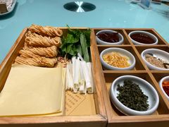 煎饼-鹊华居·地道鲁菜·海鲜·融合味(大明湖店)