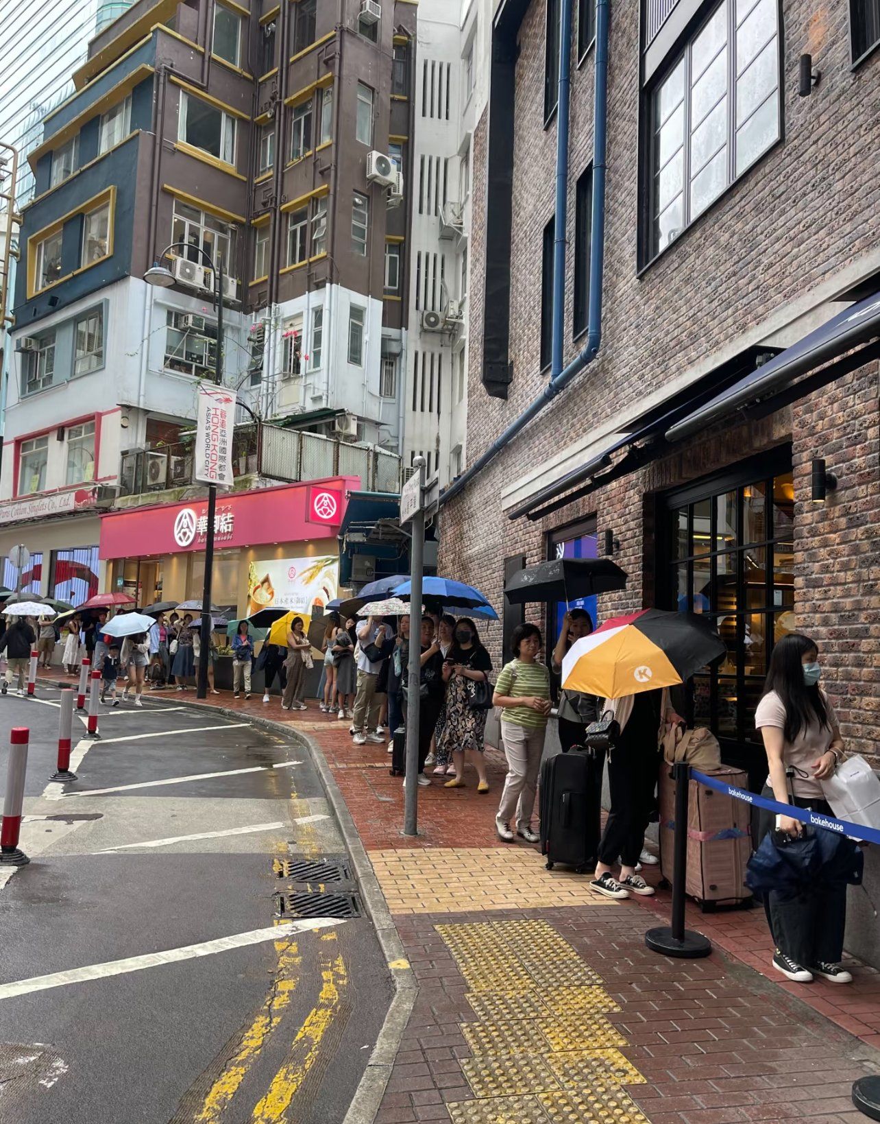 网红餐厅排队几小时,真的值得吗?