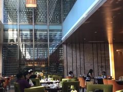大堂-东西风牛排馆周末烧烤自助(首都机场希尔顿店)