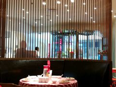 卡座-西贝莜面村(上海百联西郊店)