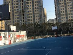 -洛克公园·篮球·足球(三林店)