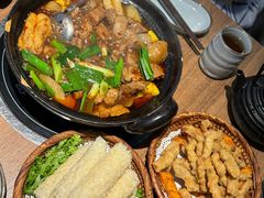 -炉角·鲍鱼牛腩煲(国贸商城店)
