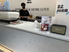 -HUGS coffee(东区店)