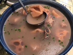 莲藕排骨汤-俏九州·小炒黄牛肉(华润万象汇店)