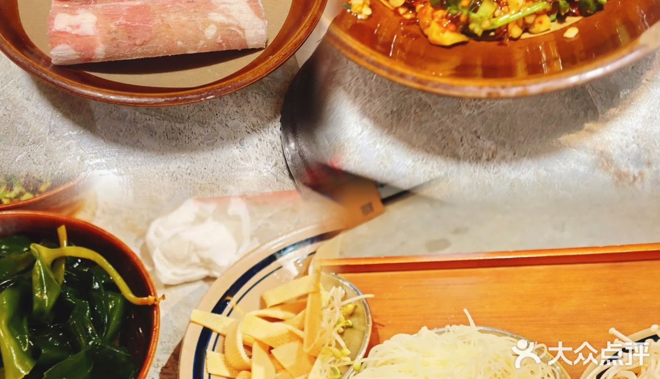 藏在万达旁的复古火锅宝藏！