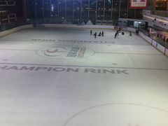 -冠军冰场CHAMPION RINK(凯德广场店)