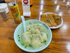 特色荠菜肉馄饨-潘国仙耳光馄饨(黄家阙路店)