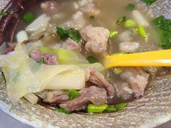 -八一路好吃街(雨田商务大厦店)