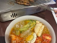 -三个大叔烤羊肉串·炭炉砂锅菜(西三旗店)