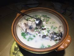 -姜君·千岛湖鱼头馆(浦东大道店)