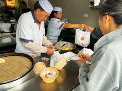 -方中山胡辣汤(航海东路店)